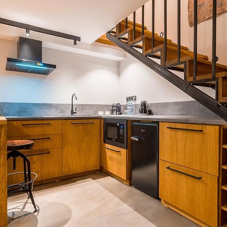 Zorba&Bond Boutique Hotel Тбілісі Екстер'єр фото