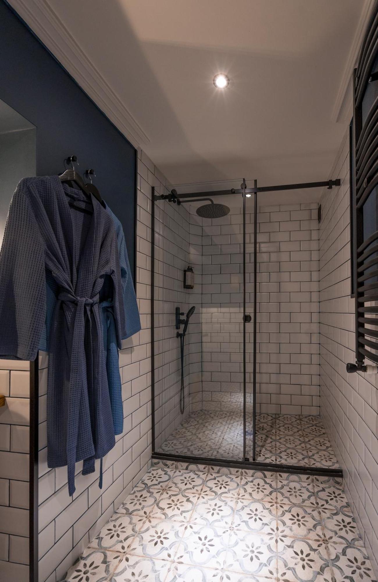 Zorba&Bond Boutique Hotel Тбілісі Номер фото